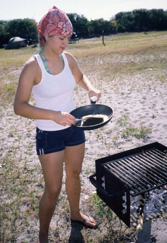 What's cookin' there good lookin'?