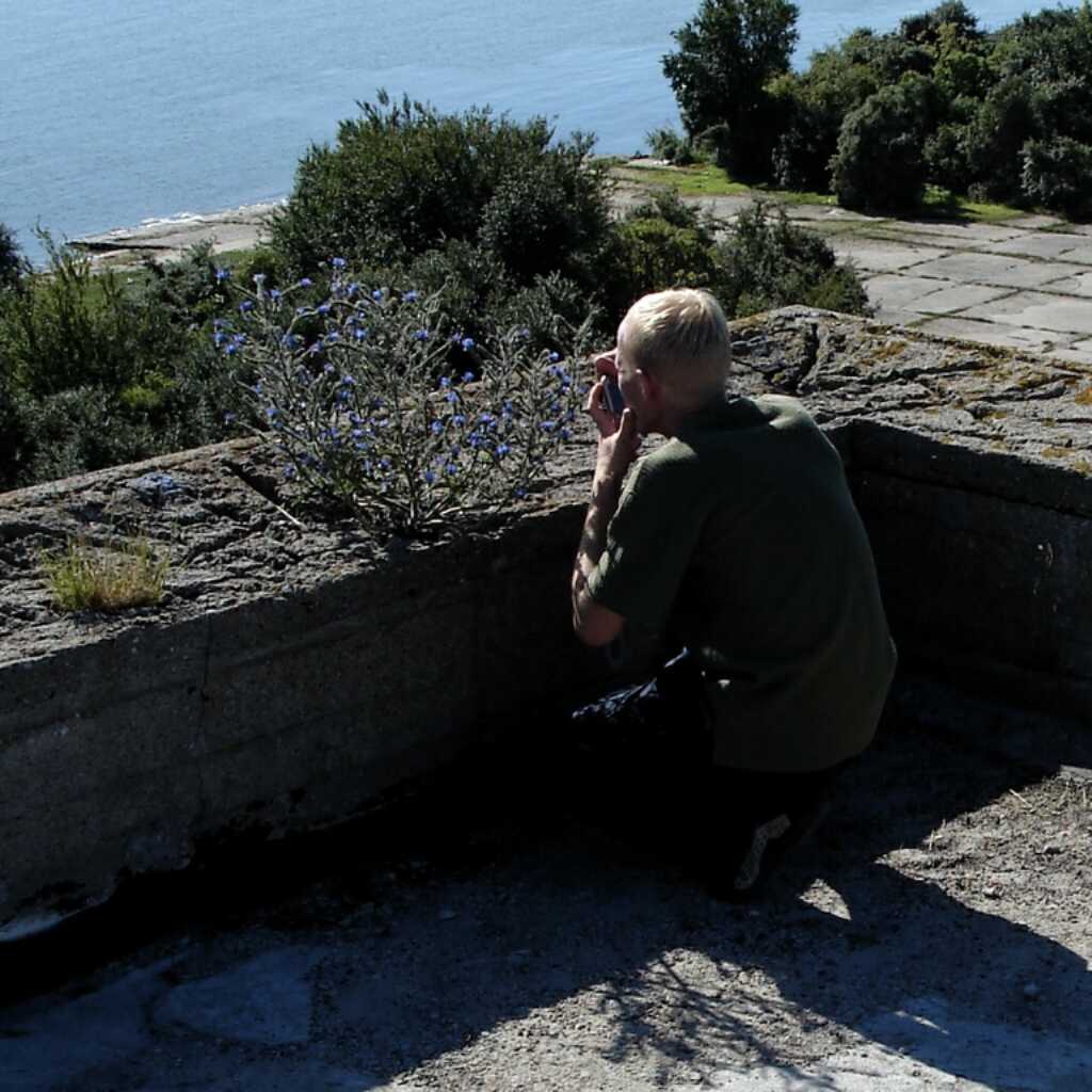 Photographer and phlower